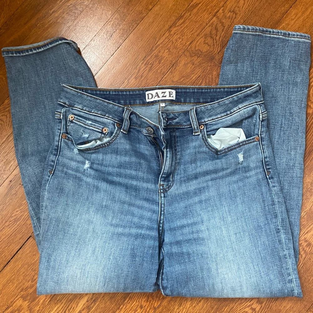 Daze Lovergirl roller ball jeans. Super comfy and flattering!